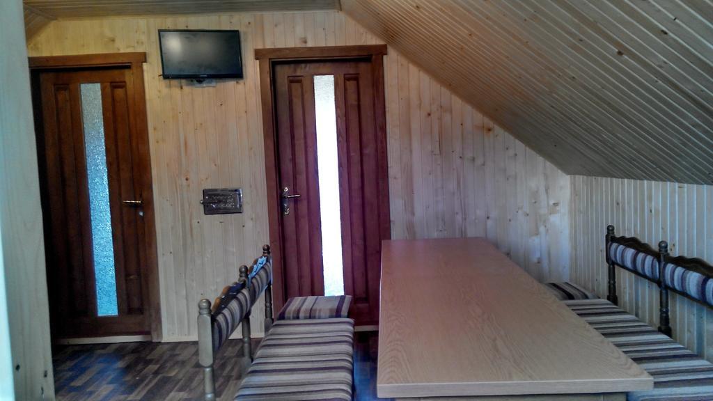 Cottage Ozerniy Lazeshchyna Quarto foto
